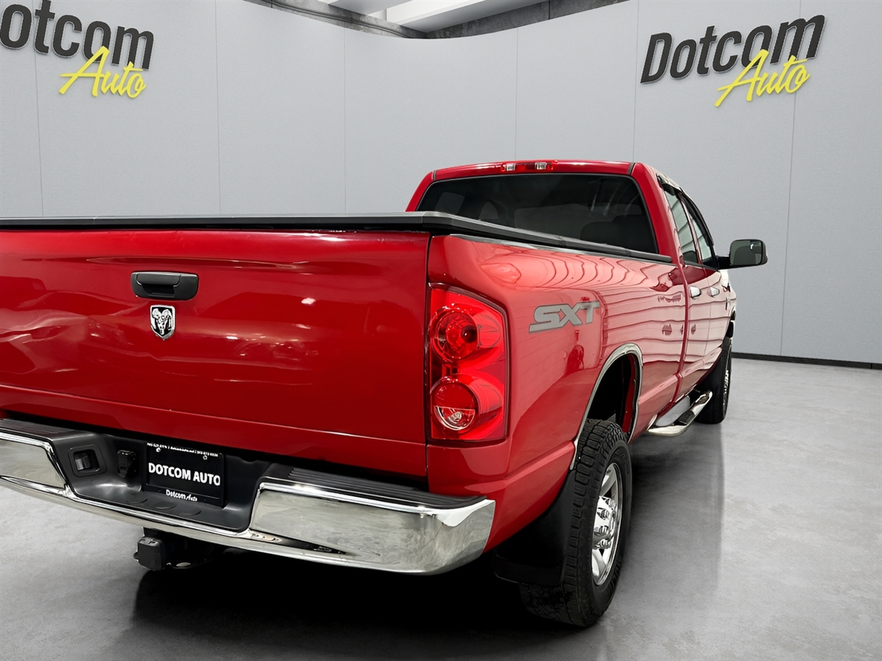 Dodge Ram 2500 SXT Quad Cab Long Bed 4WD 2009