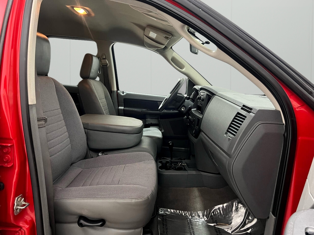 Dodge Ram 2500 SXT Quad Cab Long Bed 4WD 2009