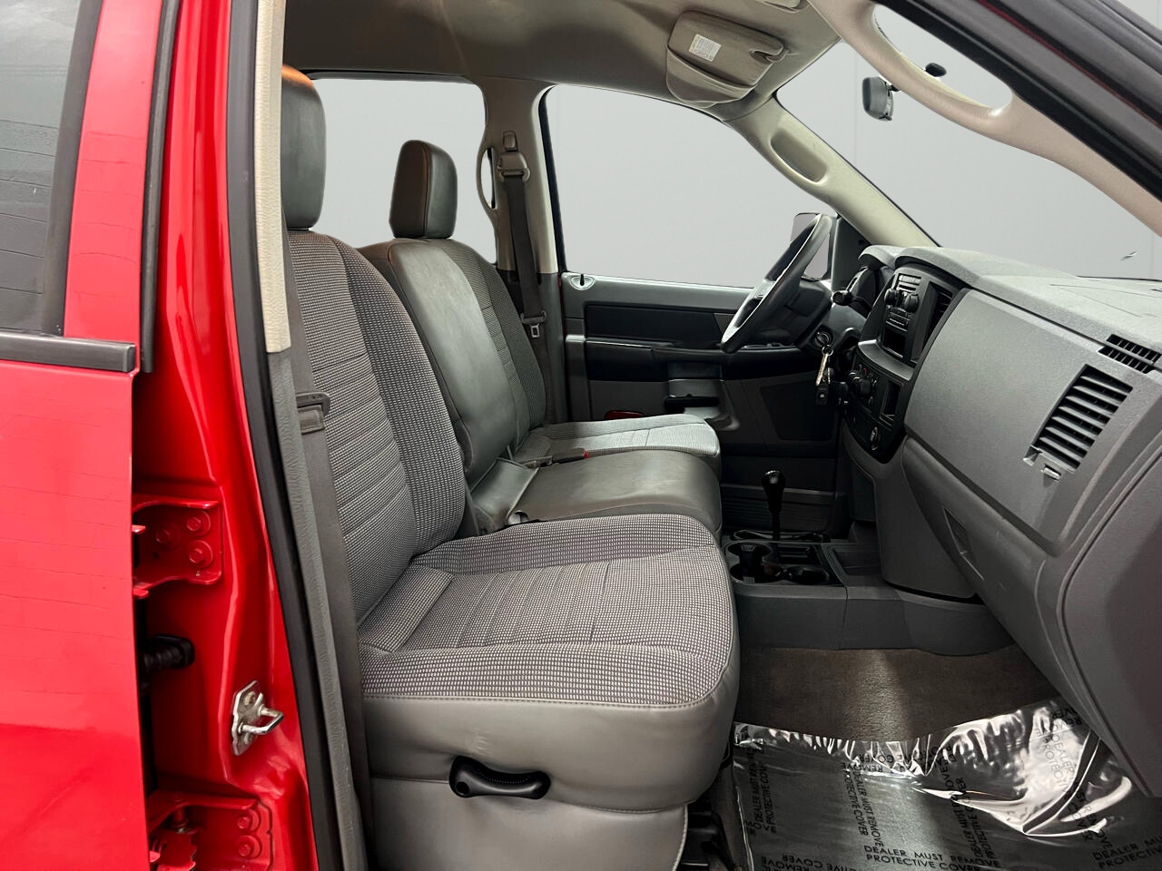 Dodge Ram 2500 SXT Quad Cab Long Bed 4WD 2009