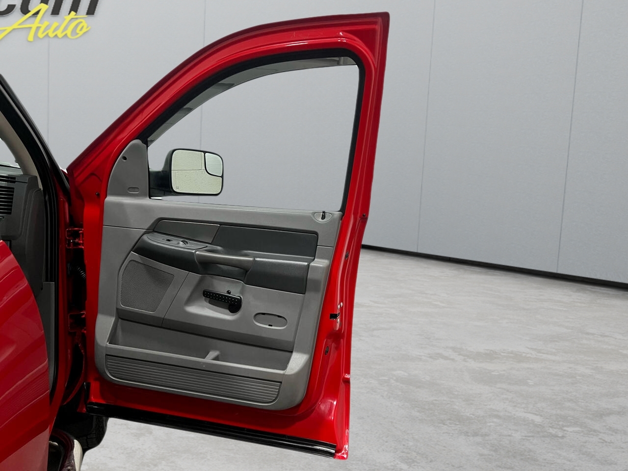 Dodge Ram 2500 SXT Quad Cab Long Bed 4WD 2009