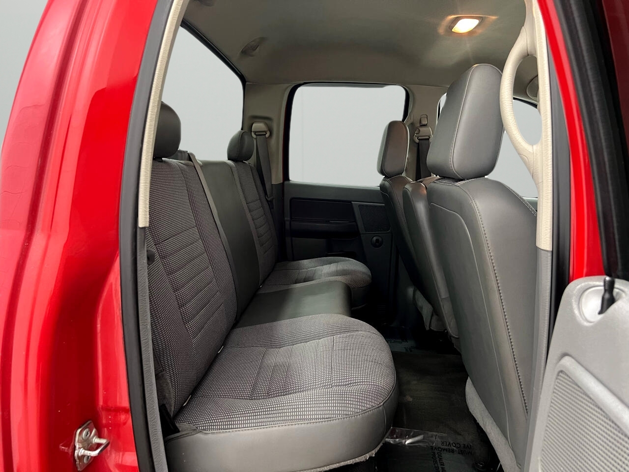 Dodge Ram 2500 SXT Quad Cab Long Bed 4WD 2009