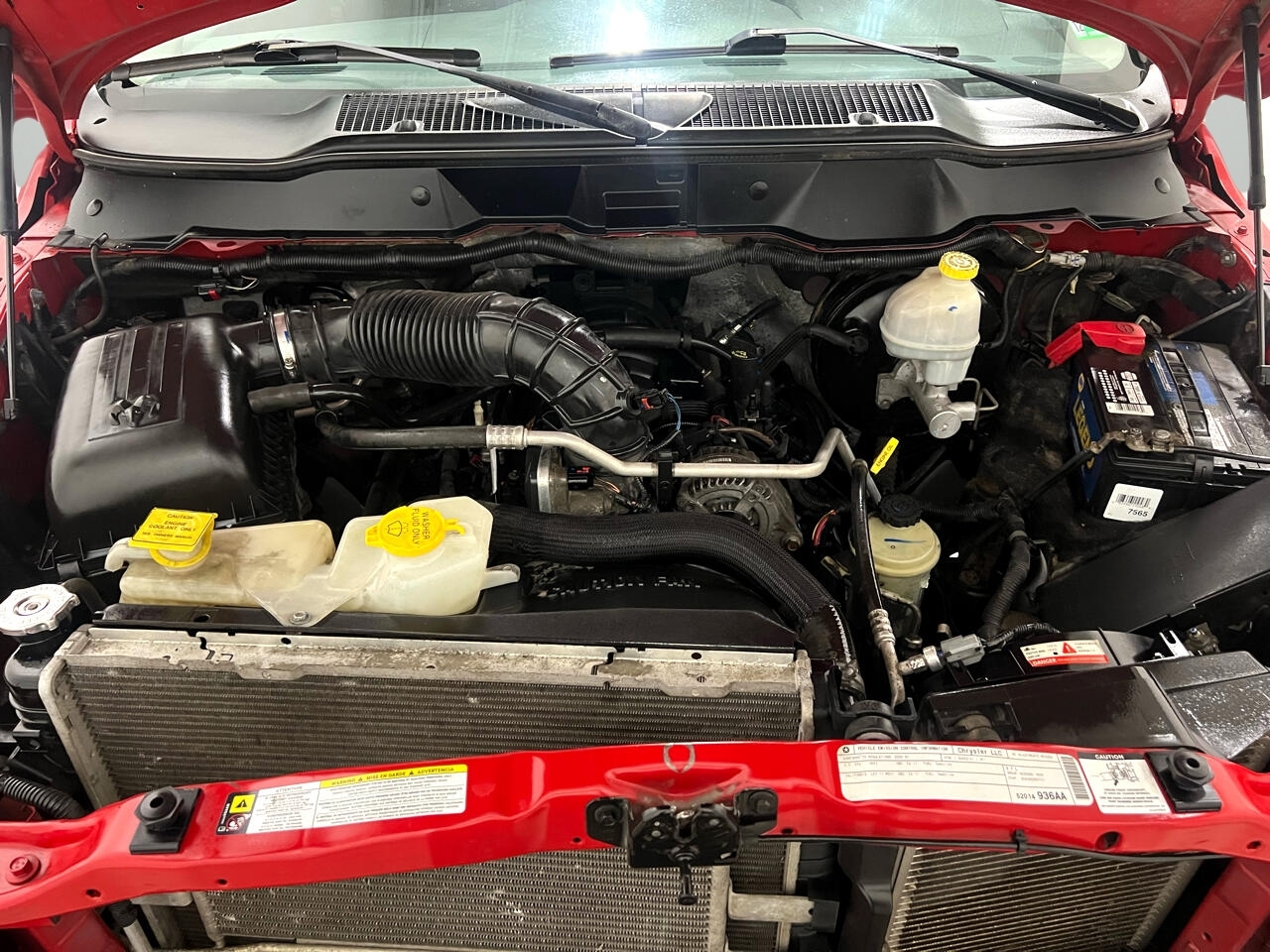 Dodge Ram 2500 SXT Quad Cab Long Bed 4WD 2009