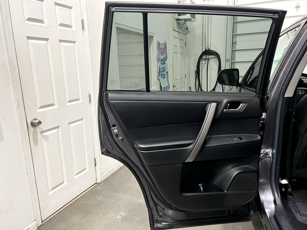 Toyota Highlander Base 4WD 2013