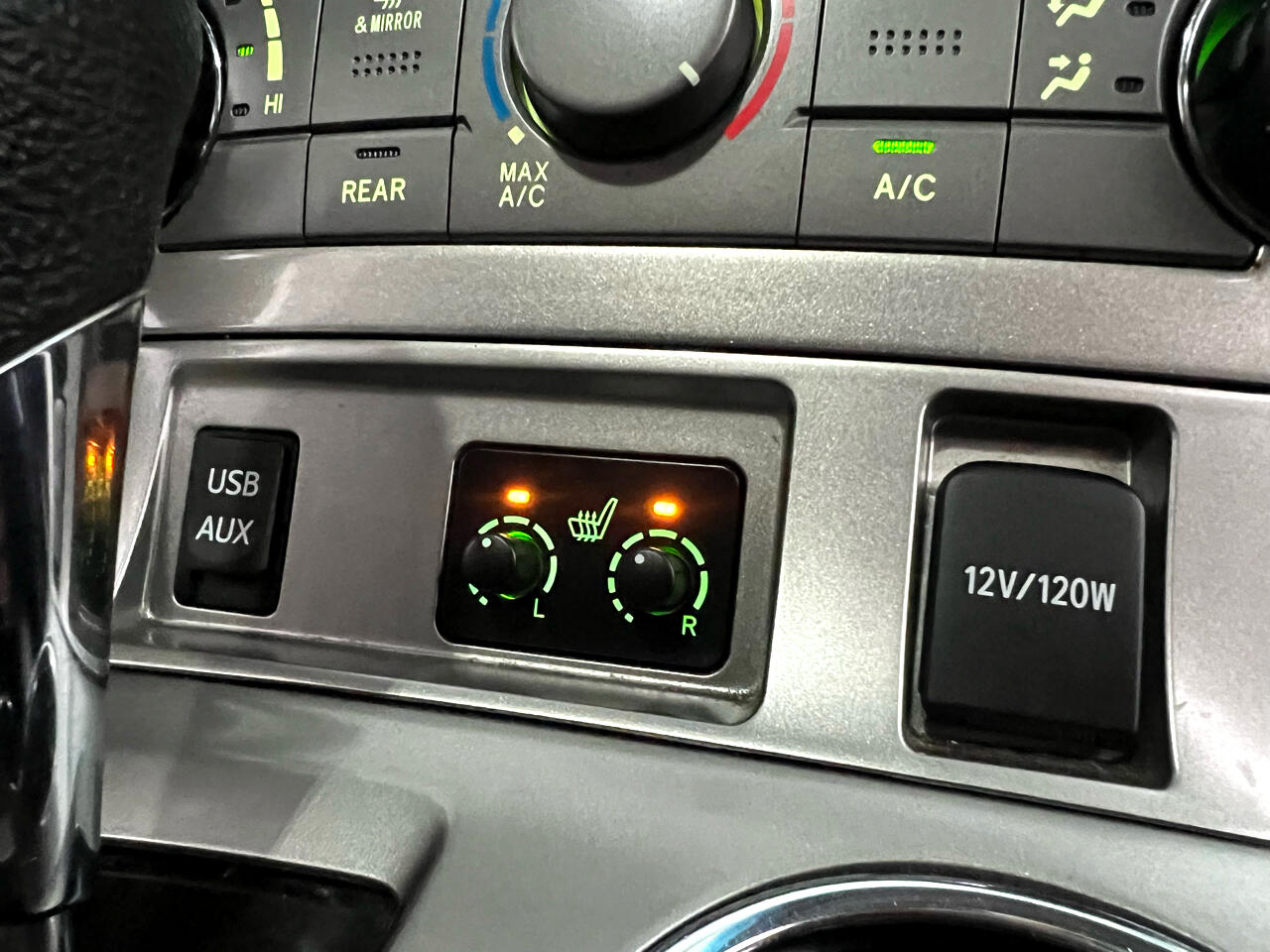 Toyota Highlander Base 4WD 2013