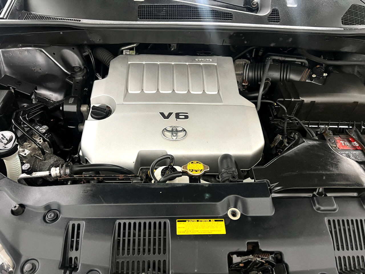 Toyota Highlander Base 4WD 2013