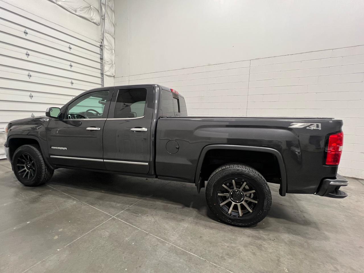 GMC Sierra 1500 SLT Ext. Cab 4WD 2014