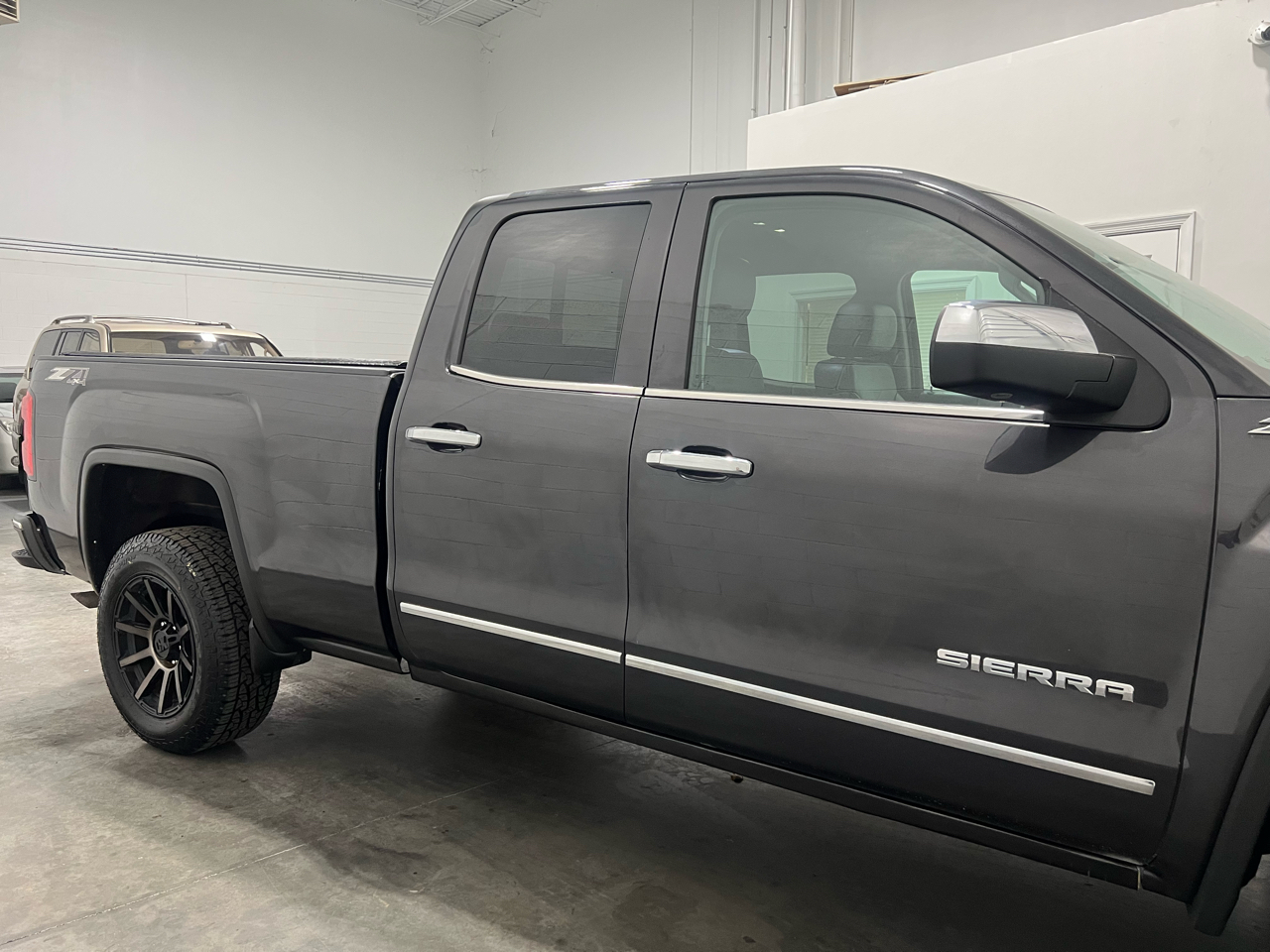 GMC Sierra 1500 SLT Ext. Cab 4WD 2014