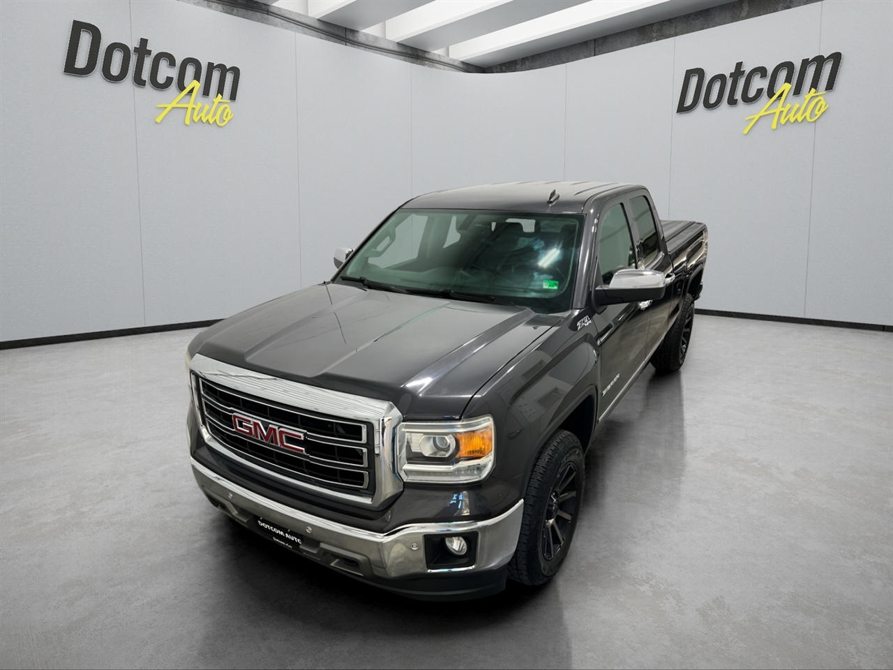 2014 GMC Sierra 1500 SLT's photo