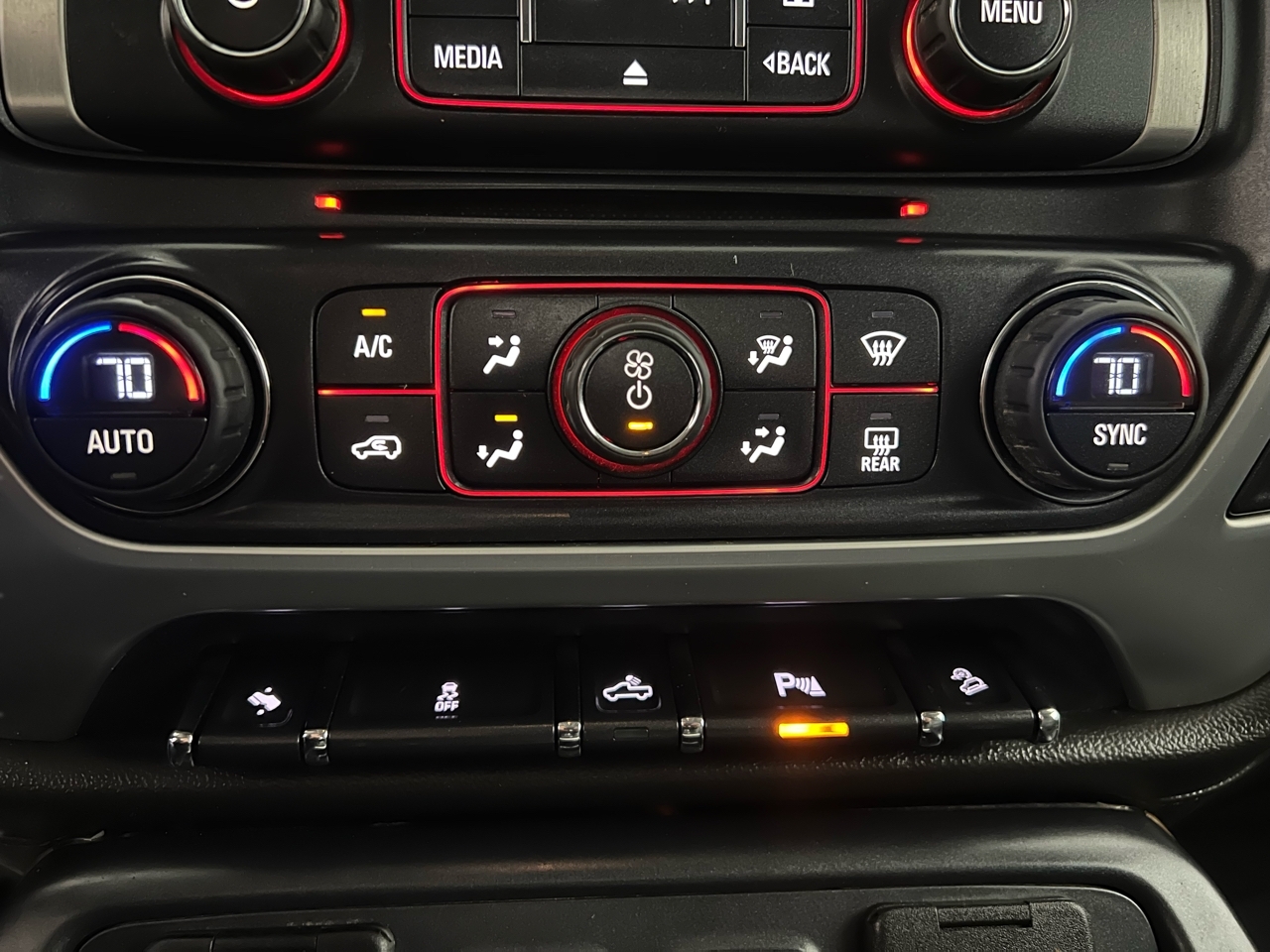 GMC Sierra 1500 SLT Crew Cab 4WD 2014