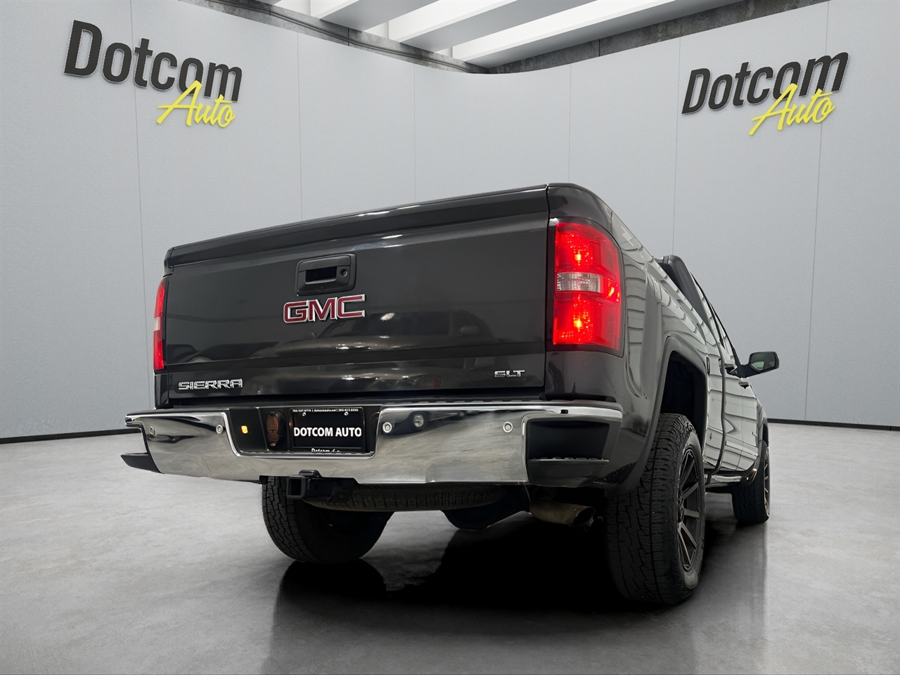 GMC Sierra 1500 SLT Crew Cab 4WD 2014