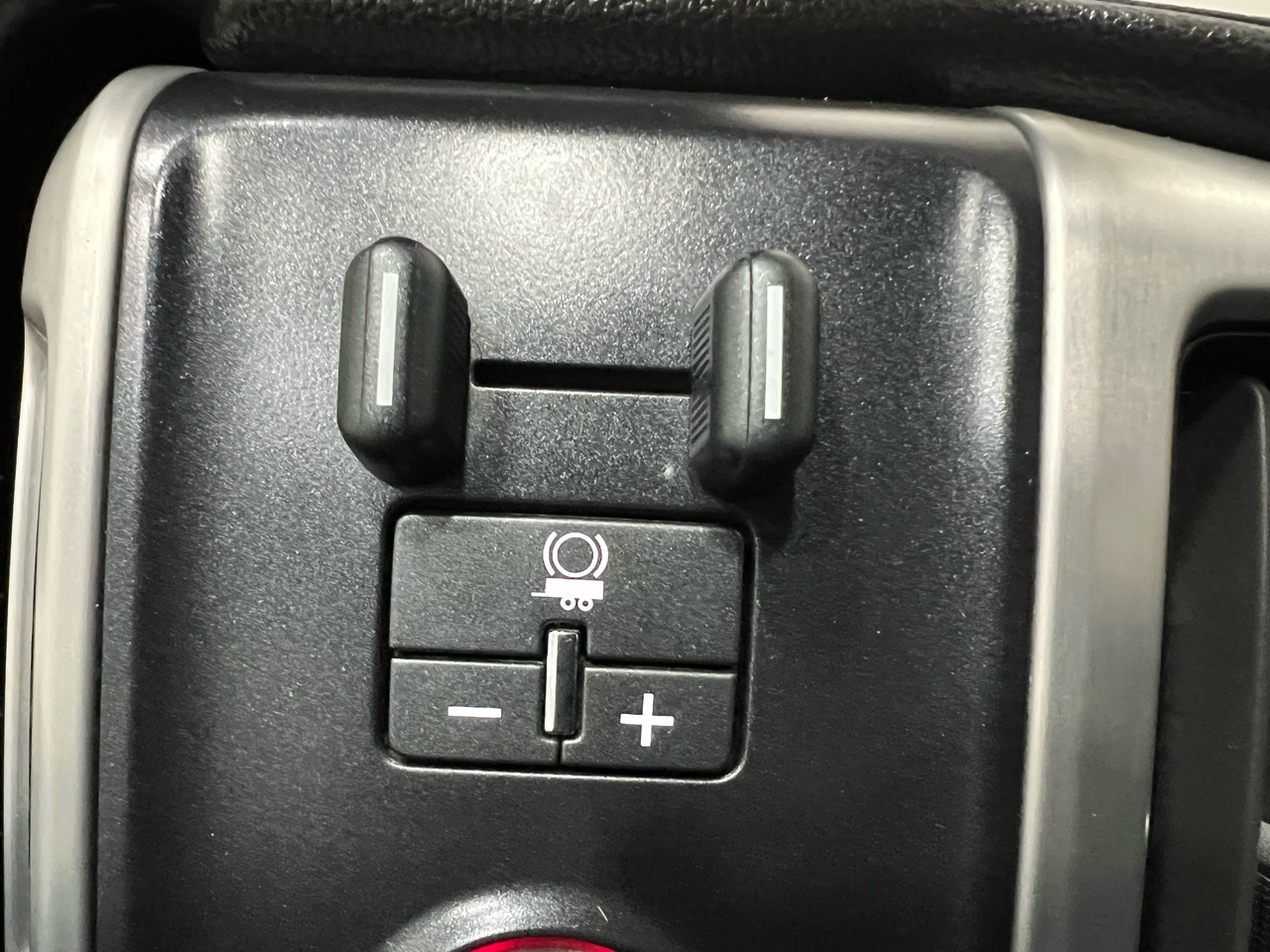 GMC Sierra 1500 SLT Crew Cab 4WD 2014