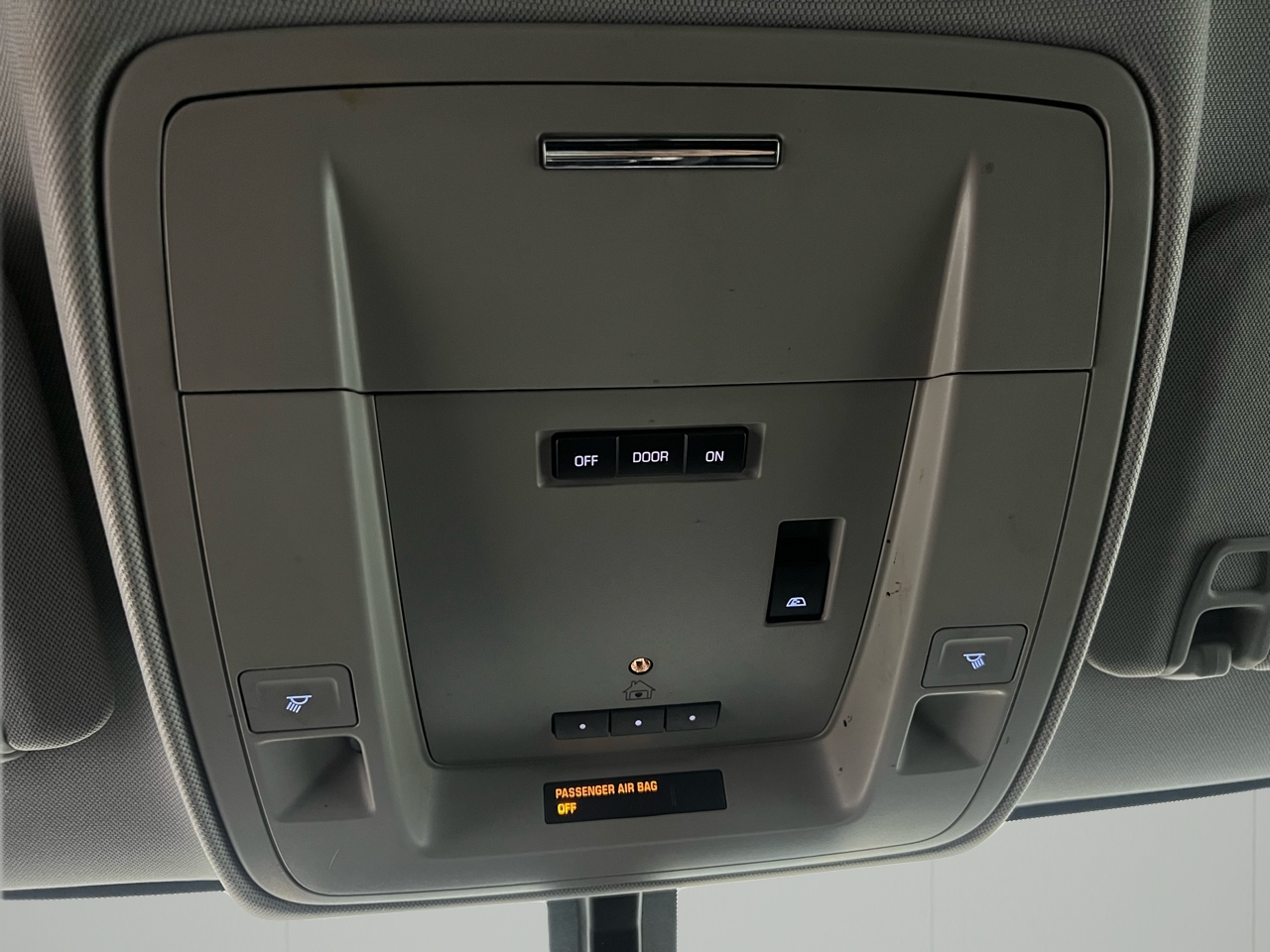 GMC Sierra 1500 SLT Crew Cab 4WD 2014