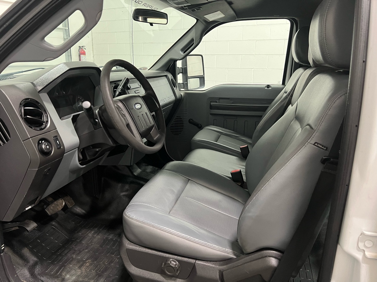 Ford F-250 SD XLT Crew Cab Long Bed 4WD 2016