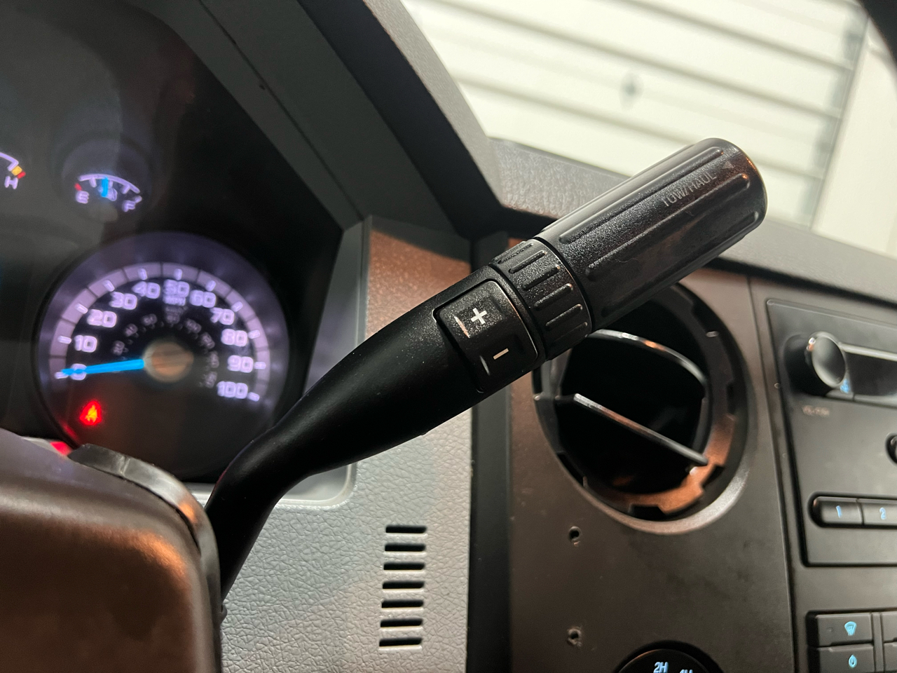 Ford F-250 SD XLT Crew Cab Long Bed 4WD 2016