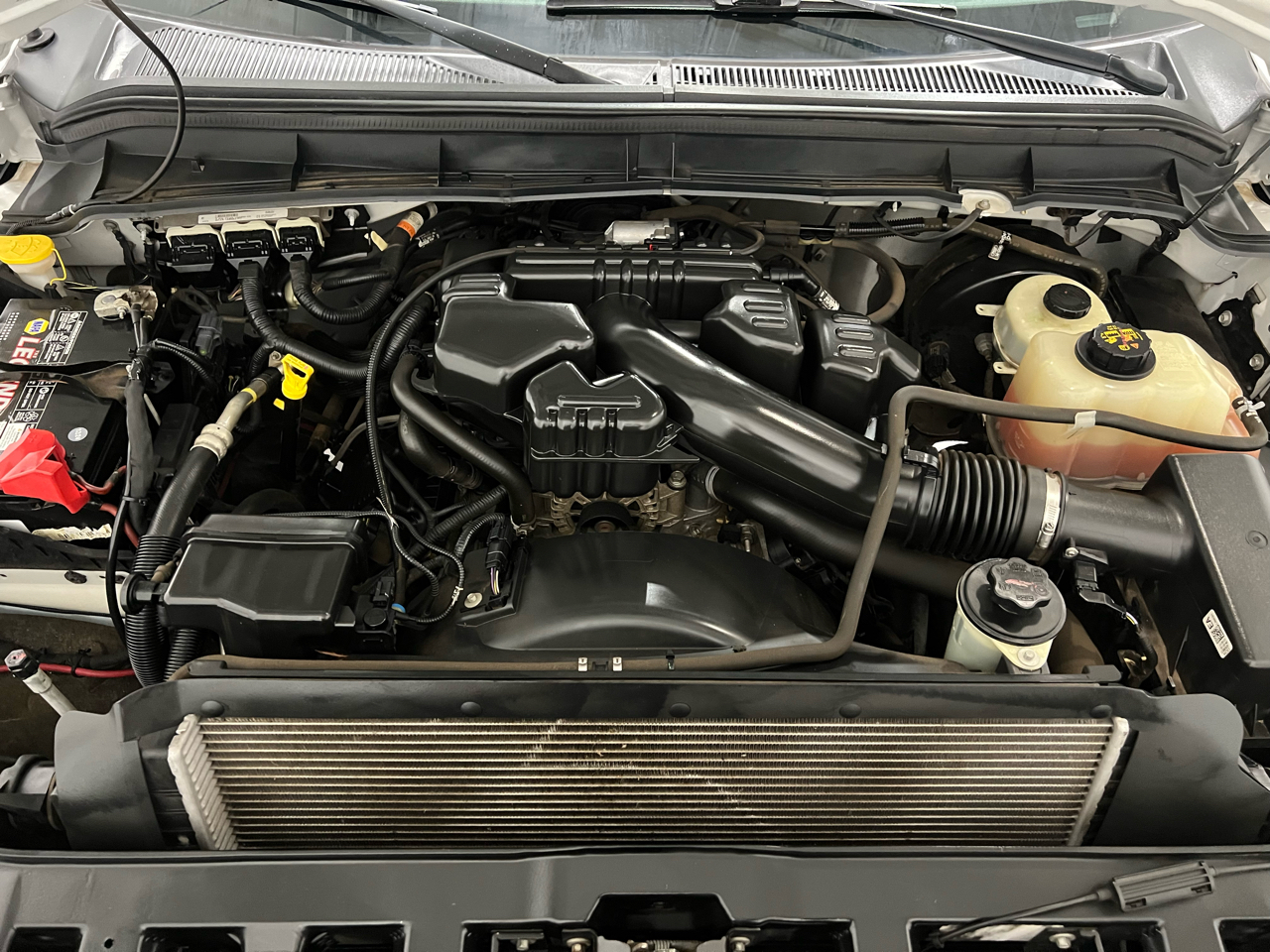 Ford F-250 SD XLT Crew Cab Long Bed 4WD 2016