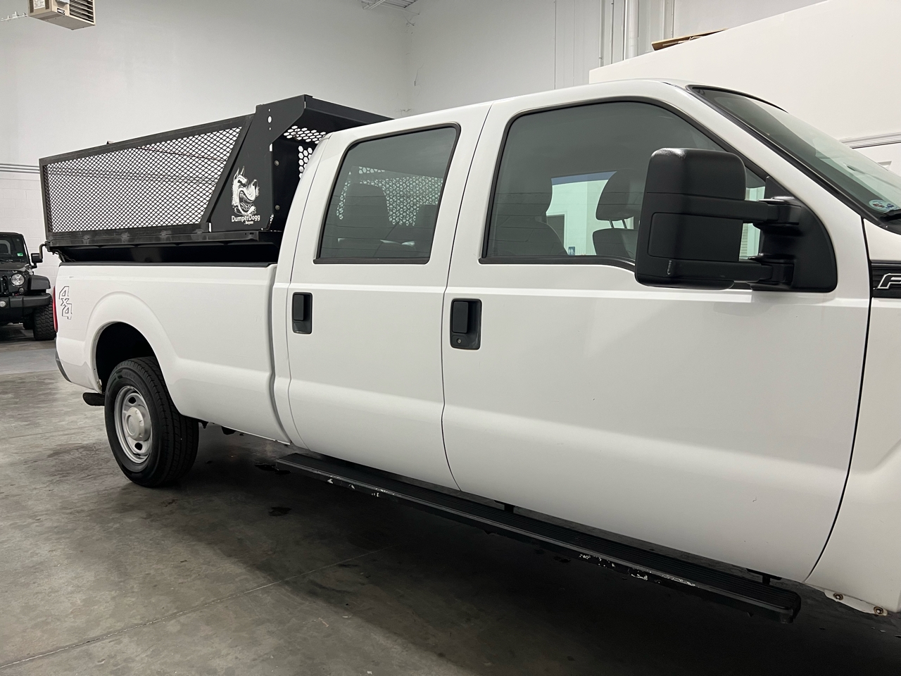 Ford F-250 SD XLT Crew Cab Long Bed 4WD 2016