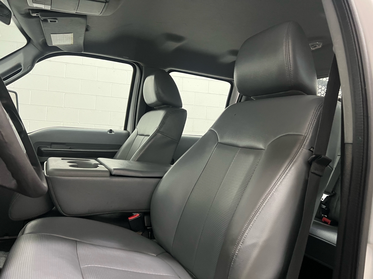 Ford F-250 SD XLT Crew Cab Long Bed 4WD 2016