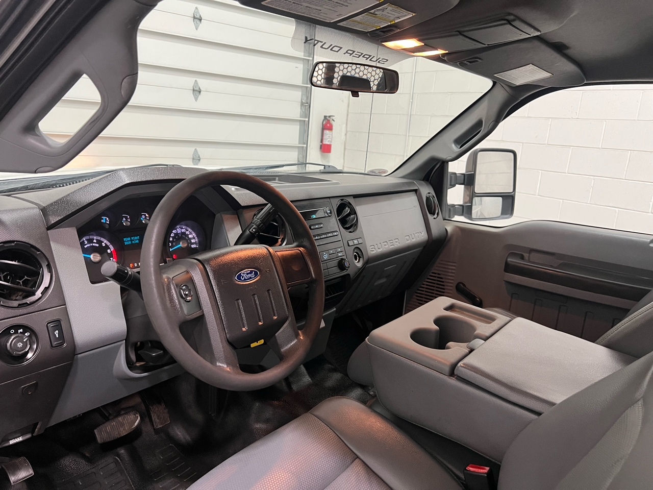 Ford F-250 SD XLT Crew Cab Long Bed 4WD 2016