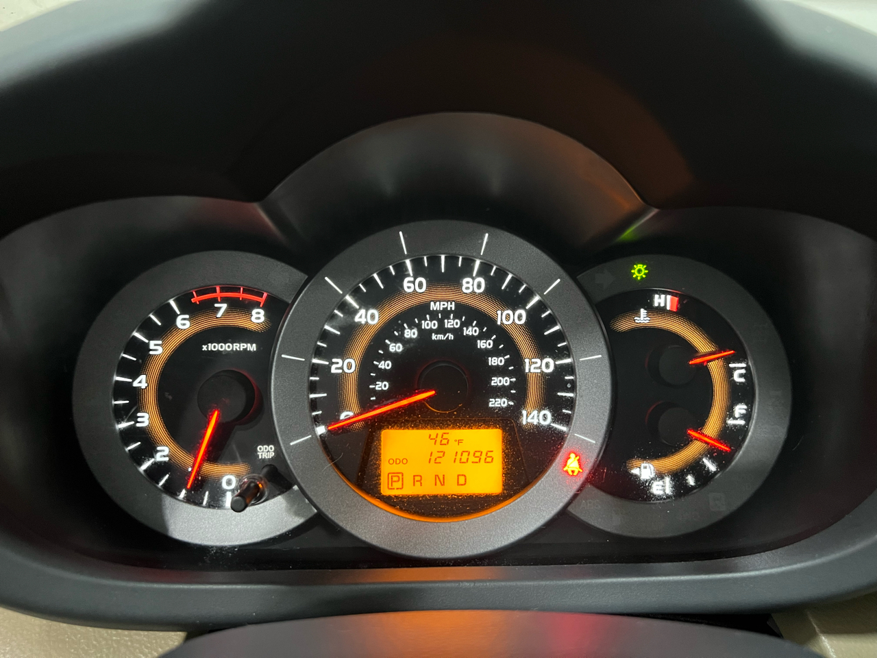 Toyota RAV4 Base I4 4WD 2012