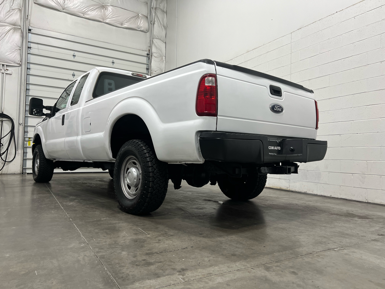 Ford F-250 SD XL SuperCab Long Bed 4WD 2016