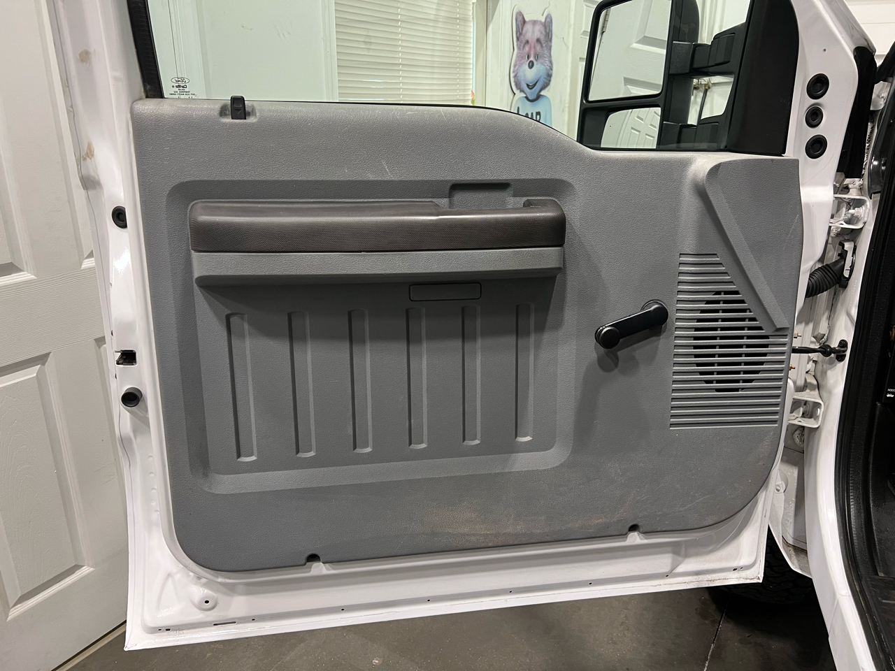 Ford F-250 SD XL SuperCab Long Bed 4WD 2016