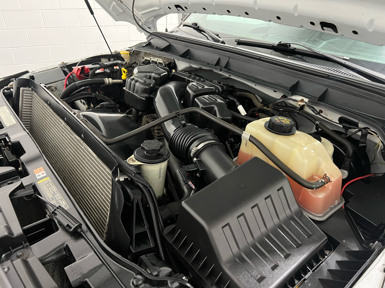 Ford F-250 SD XL SuperCab Long Bed 4WD 2016