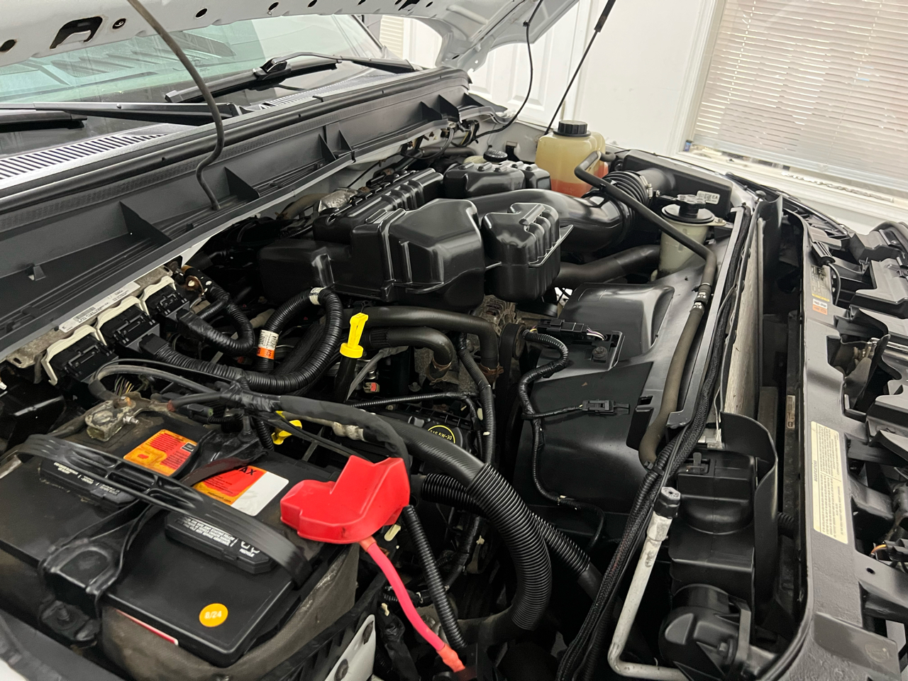 Ford F-250 SD XL SuperCab Long Bed 4WD 2016