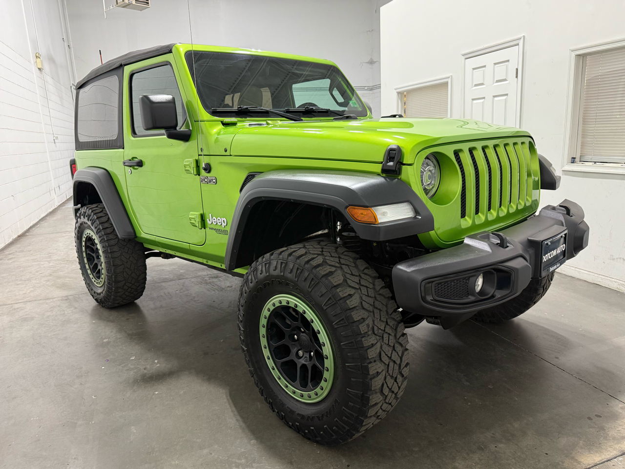 Jeep Wrangler Sport 4WD 2018