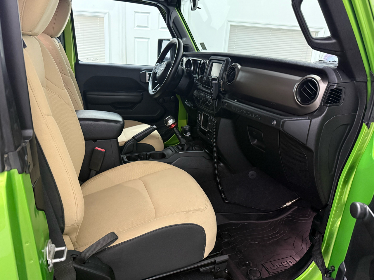 Jeep Wrangler Sport 4WD 2018