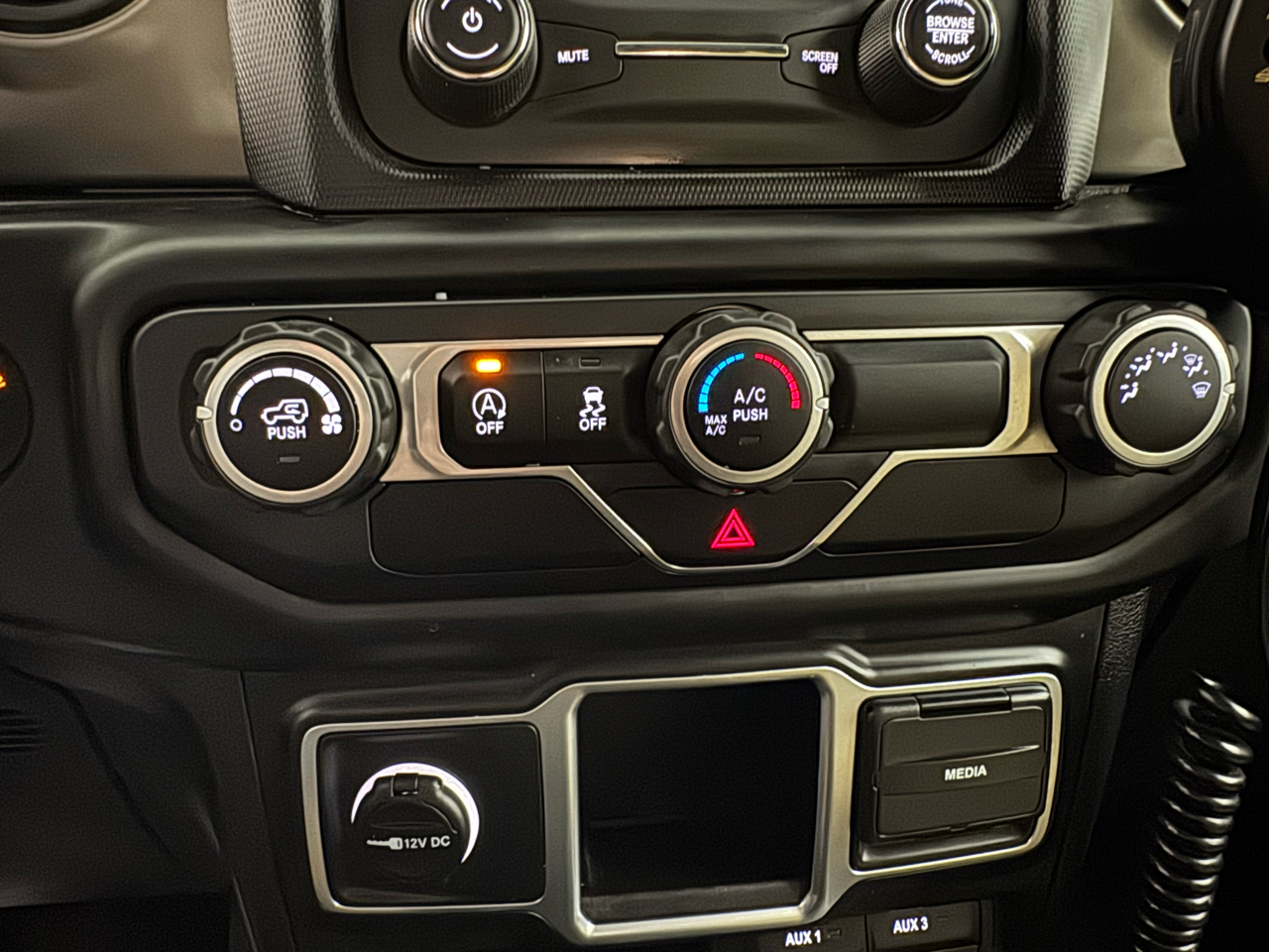 Jeep Wrangler Sport 4WD 2018