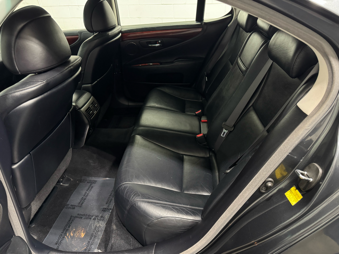 Lexus LS 460 Luxury Sedan AWD 2009