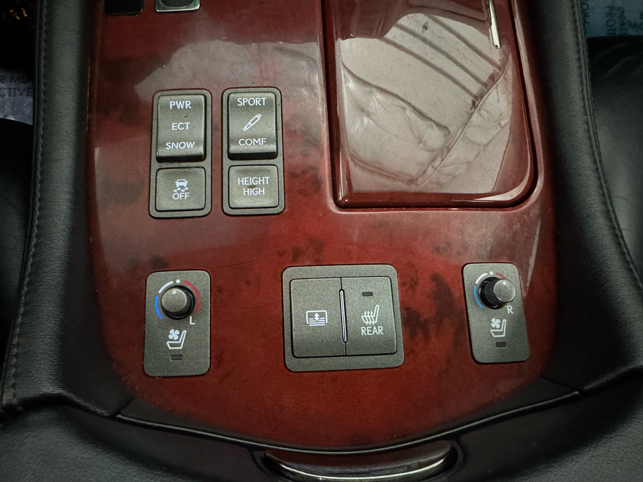 Lexus LS 460 Luxury Sedan AWD 2009