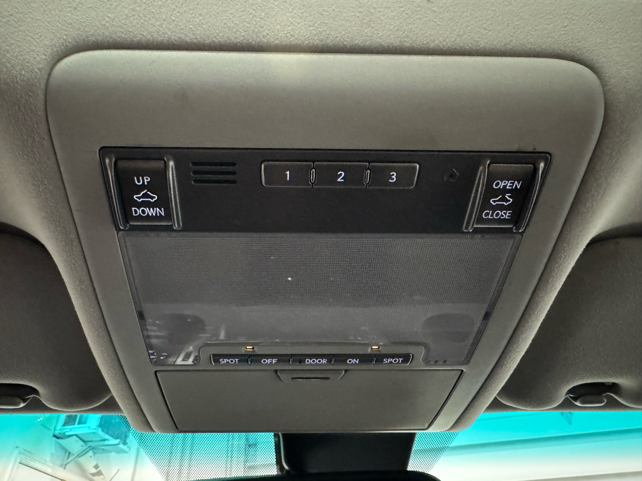 Lexus LS 460 Luxury Sedan AWD 2009