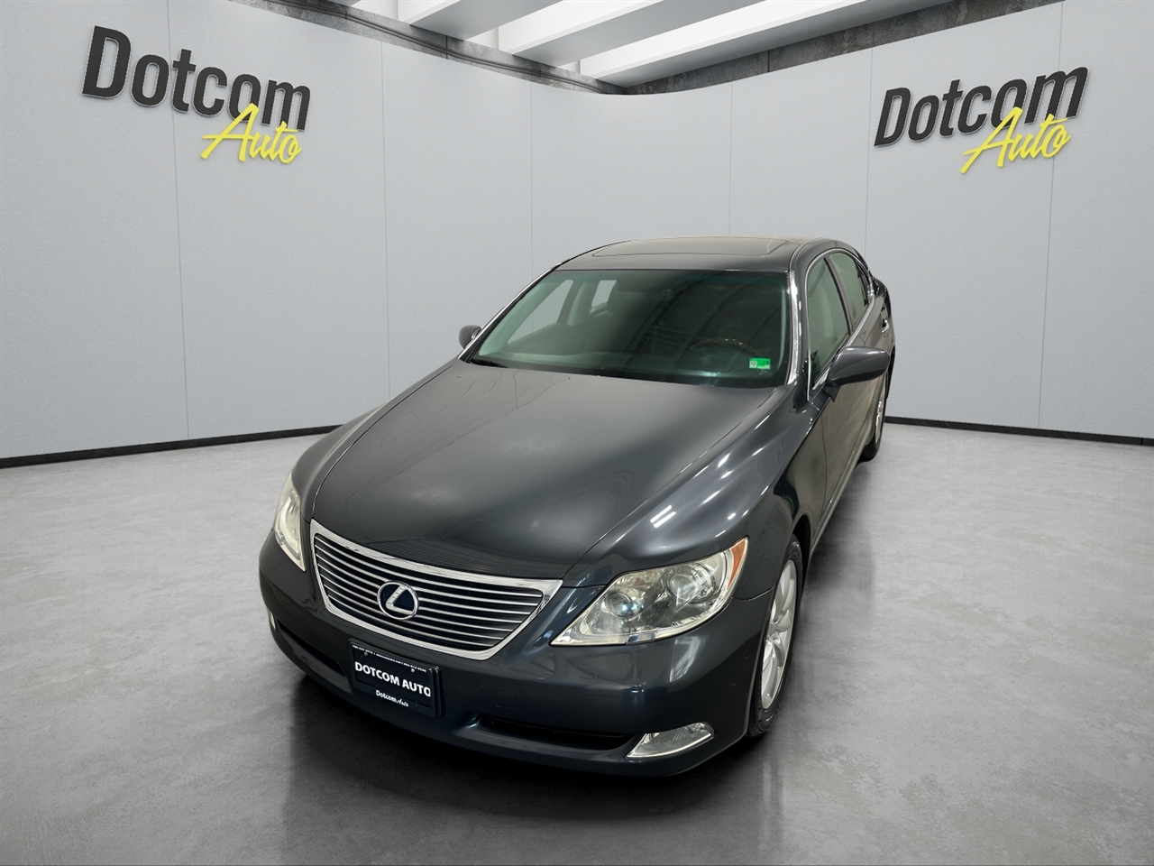 2009 Lexus LS Base's photo