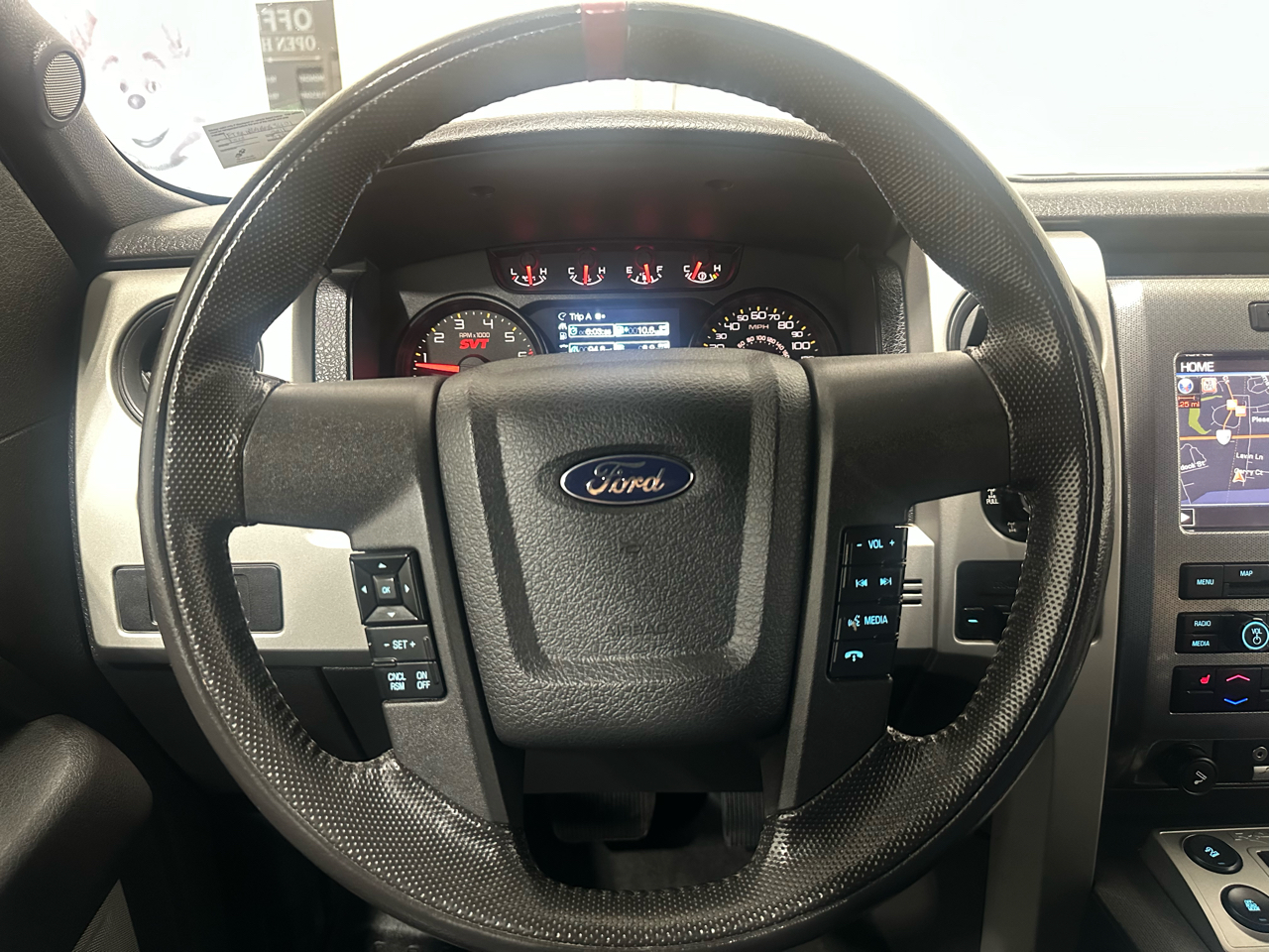 Ford F-150 SVT Raptor SuperCab 5.5-ft. Bed 4WD 2011