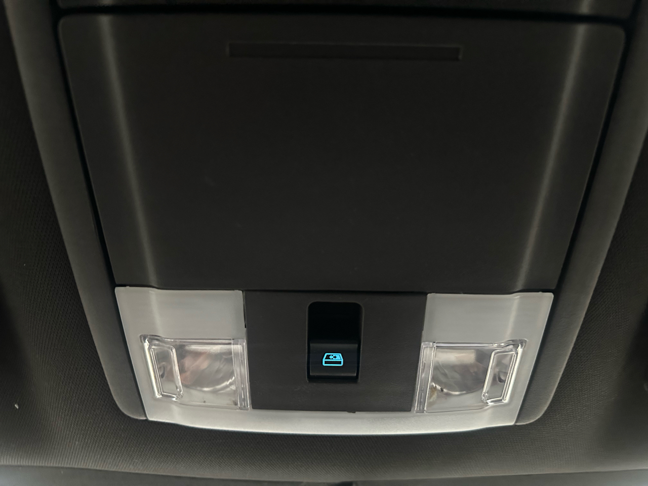 Ford F-150 SVT Raptor SuperCab 5.5-ft. Bed 4WD 2011