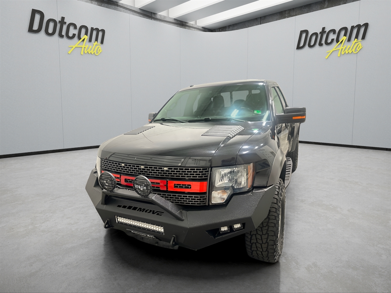 Ford F-150 SVT Raptor SuperCab 5.5-ft. Bed 4WD 2011