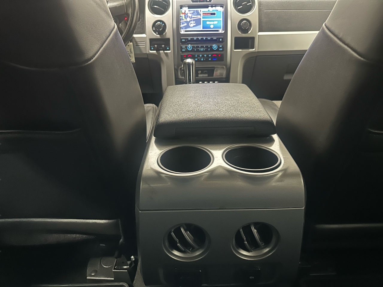 Ford F-150 SVT Raptor SuperCab 5.5-ft. Bed 4WD 2011