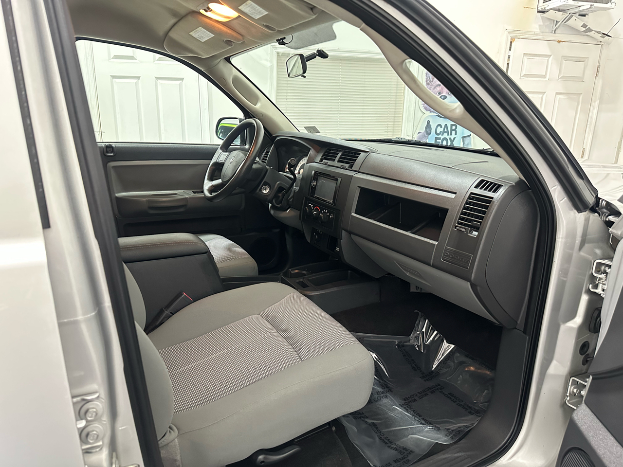 Dodge Dakota SLT Crew Cab 4WD 2010