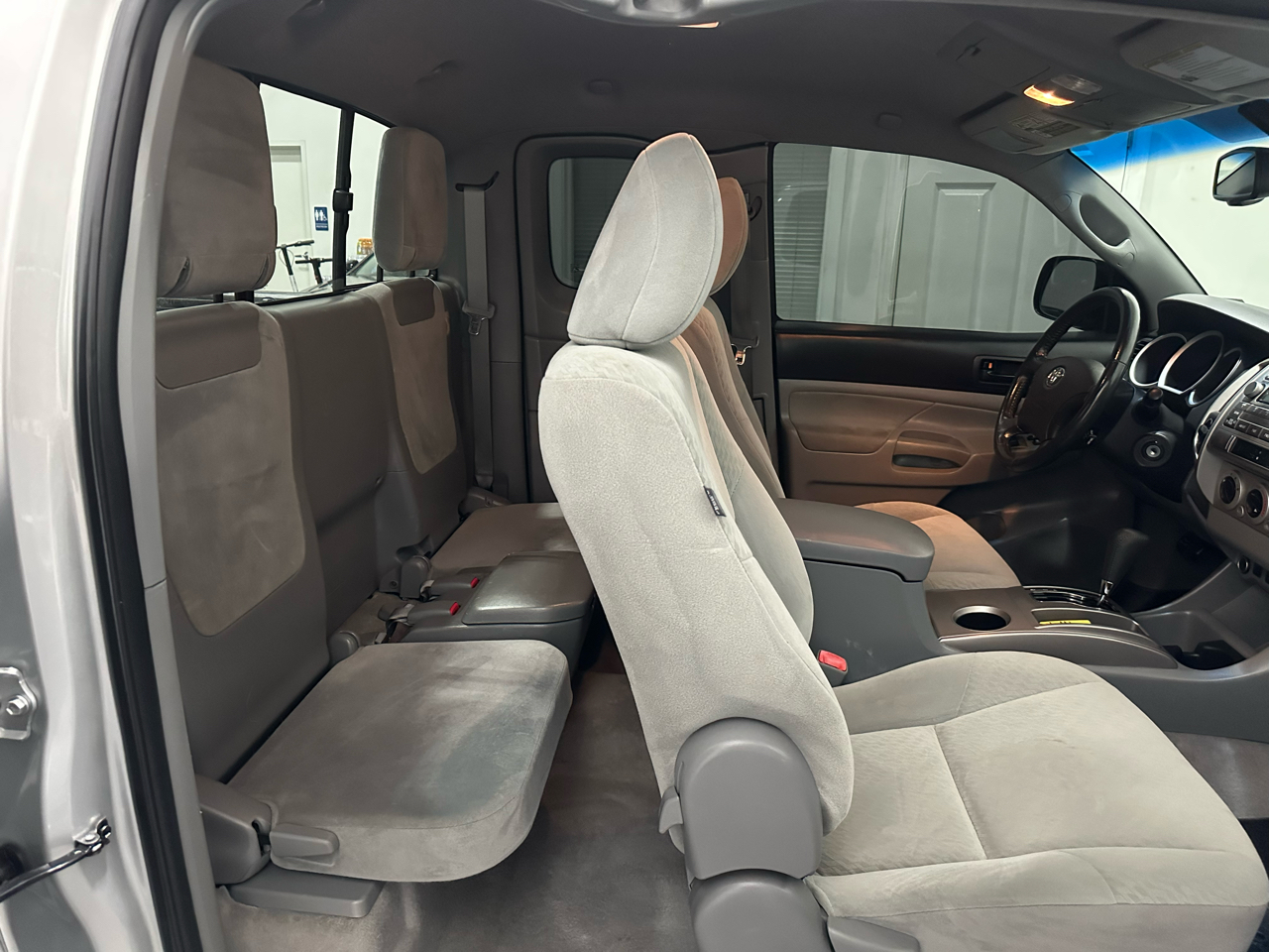 Toyota Tacoma Access Cab V6 4WD 2010