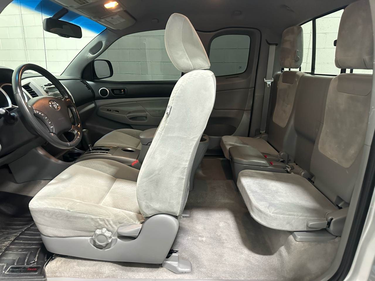 Toyota Tacoma Access Cab V6 4WD 2010