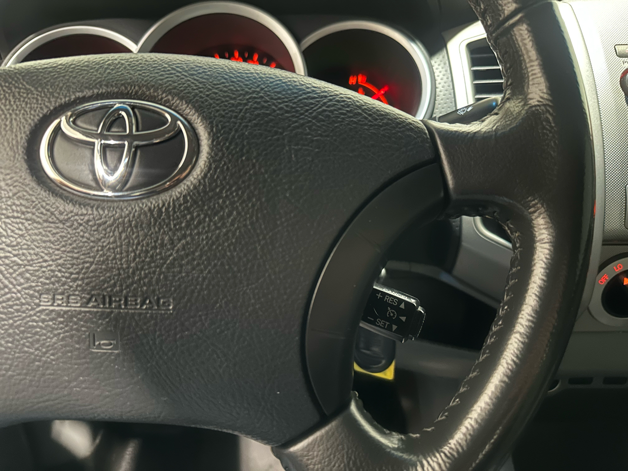 Toyota Tacoma Access Cab V6 4WD 2010