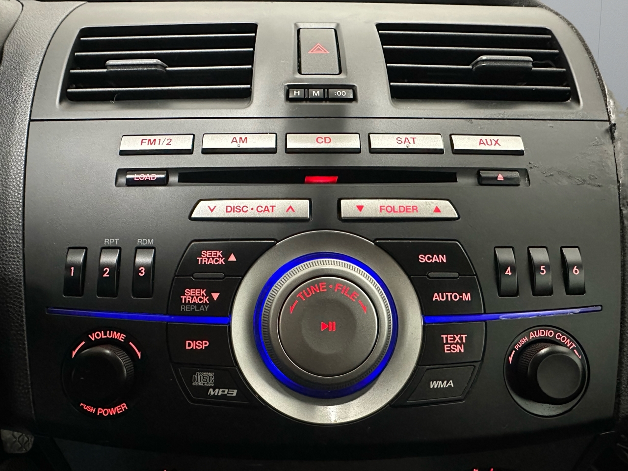 Mazda MAZDA3 i Touring 4-door 2010