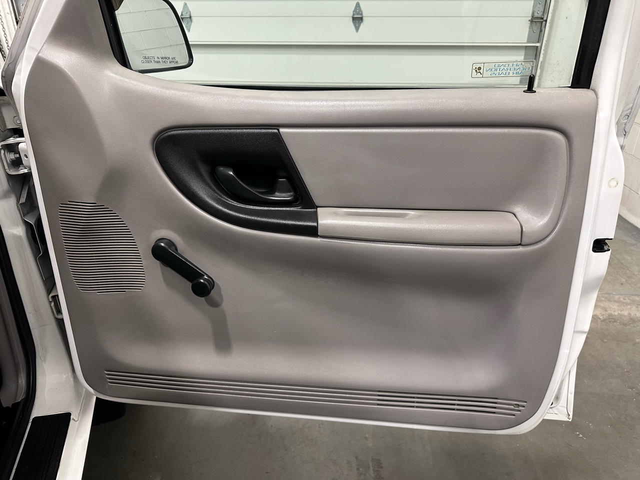 Ford Ranger XLT Reg. Cab Long Bed 2WD 1998