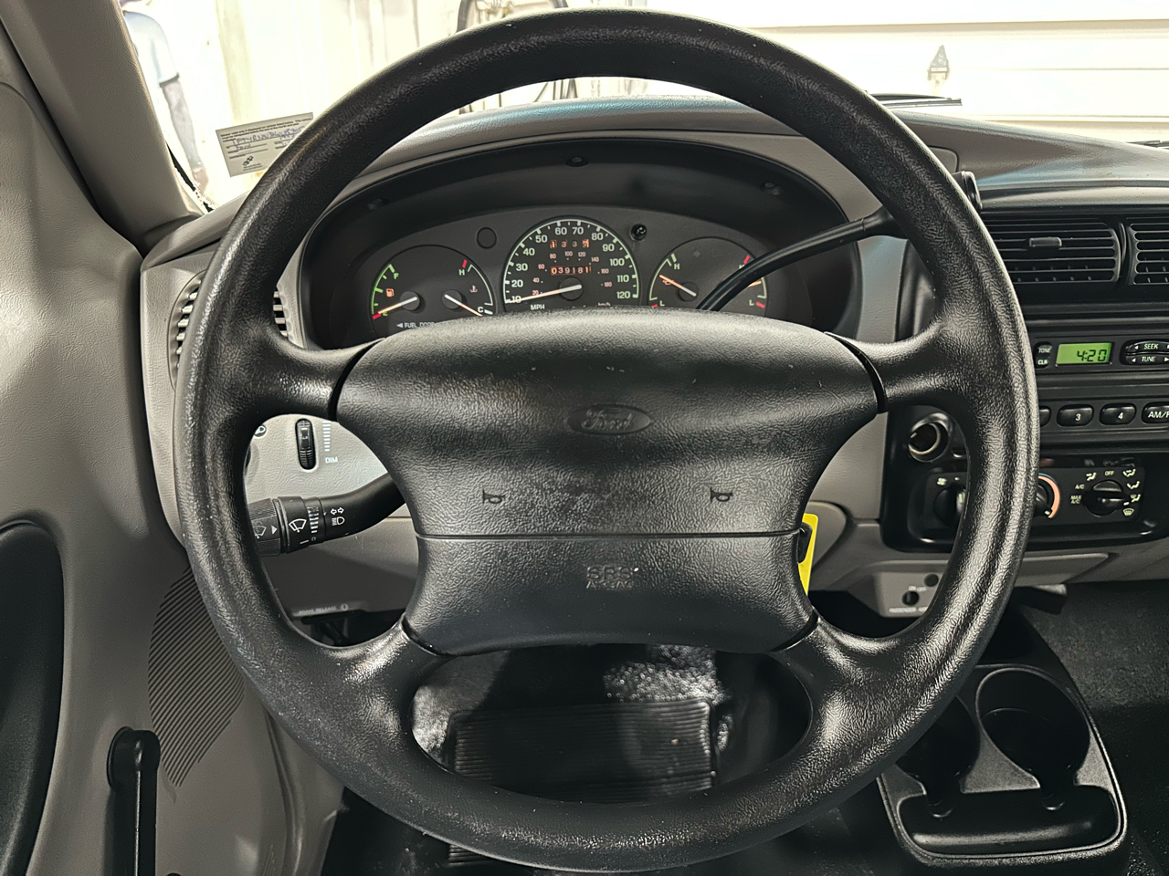 Ford Ranger XLT Reg. Cab Long Bed 2WD 1998