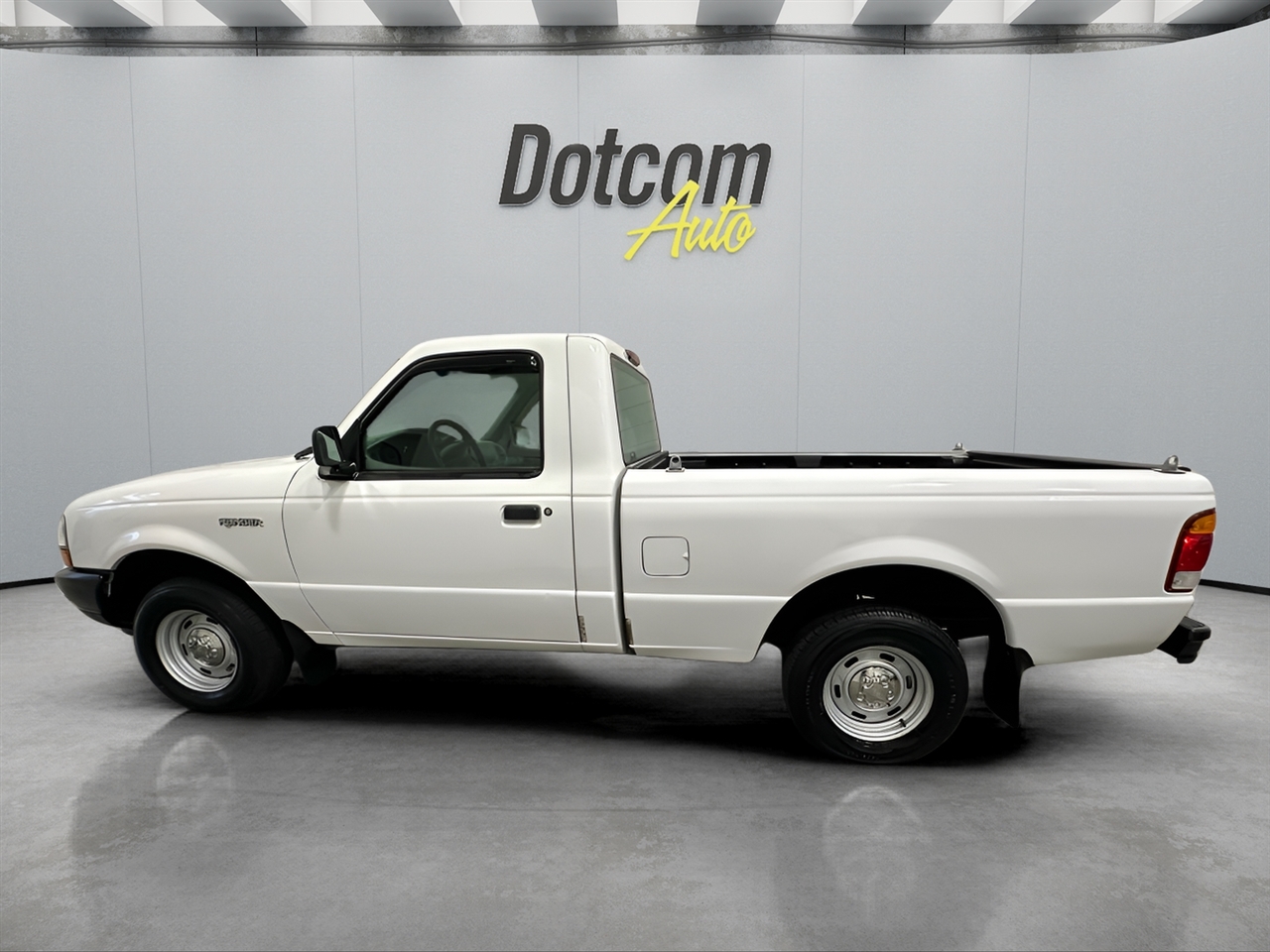 Ford Ranger XLT Reg. Cab Long Bed 2WD 1998