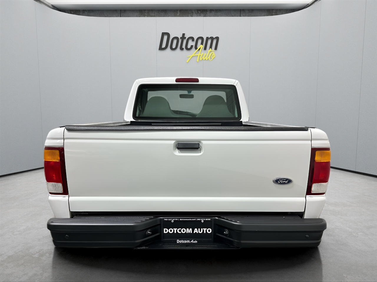 Ford Ranger XLT Reg. Cab Long Bed 2WD 1998