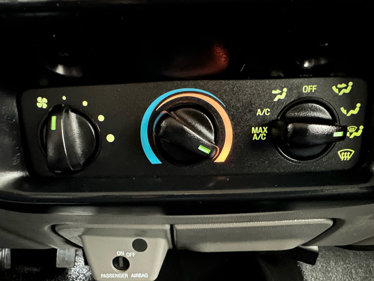 Ford Ranger XLT Reg. Cab Long Bed 2WD 1998