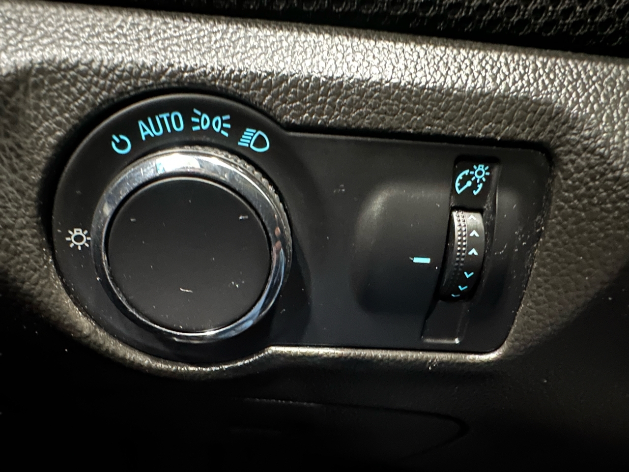 Chevrolet Cruze 2LT Auto 2015