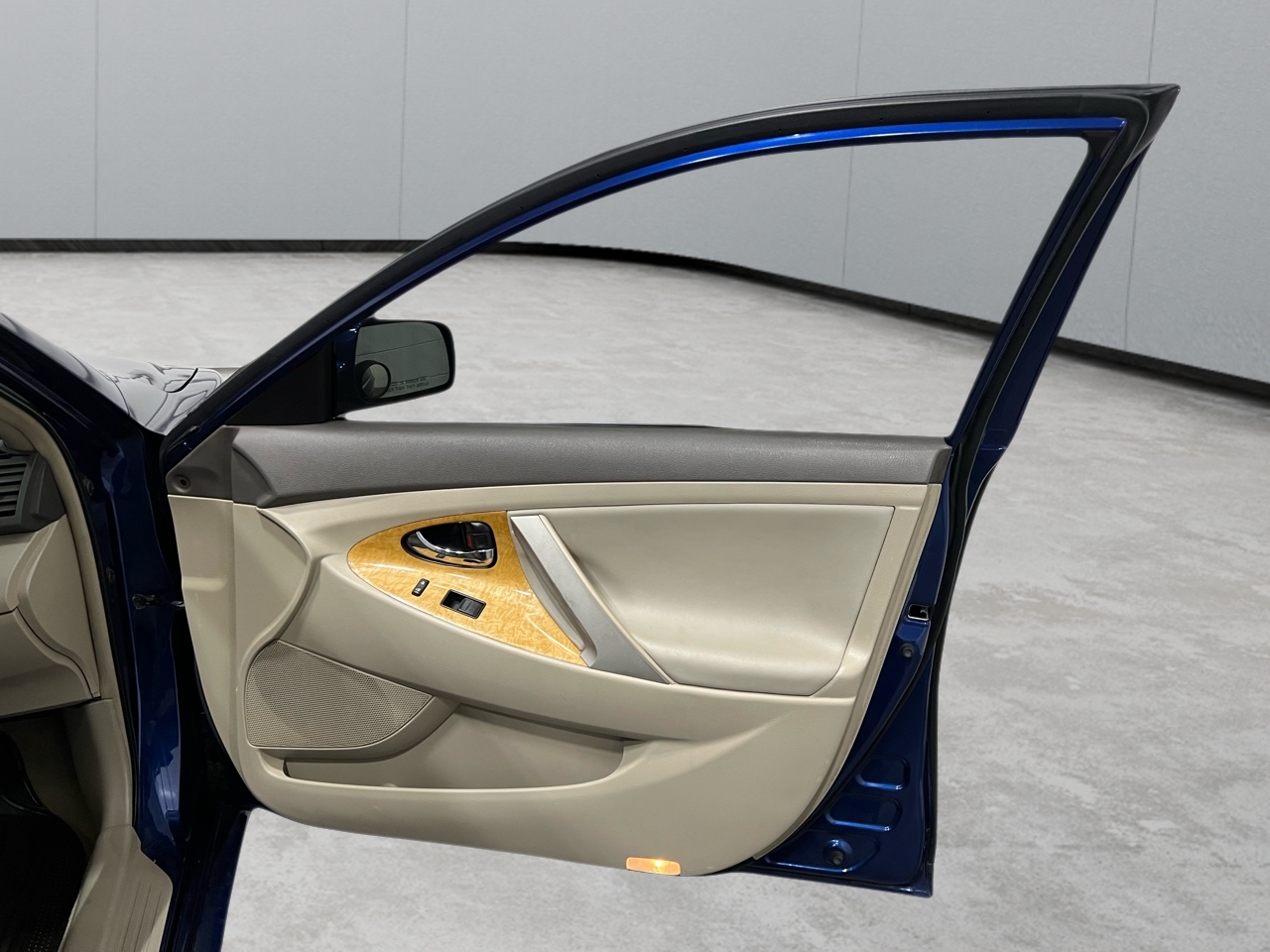 Toyota Camry CE 5-Spd AT 2007